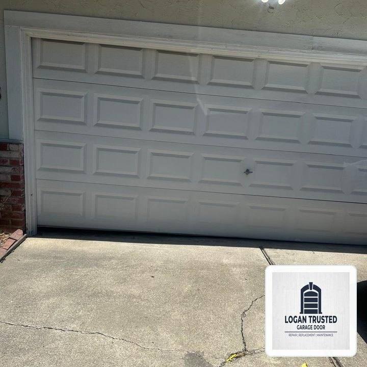 Logan Trusted Garage Door Dispatch in Marshfield (Duxbury Area): Heavy-Duty EPDM Perimeter & Bottom Seal Weatherproofing - Marshfield, MA